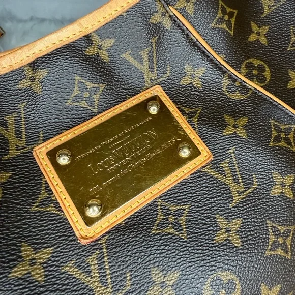 Louis Vuitton GM Galleria Monogram Shoulder Bag - Picture 5 of 8